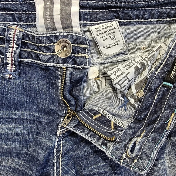 Trademark H Cropped Denim Jeans Logo Embroidered Cuffed Medium  Wash Size 29 - Picture 7 of 15